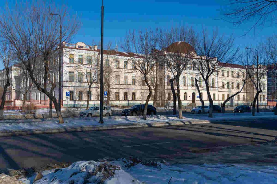 Здание Алексеевской гимназии сегодня